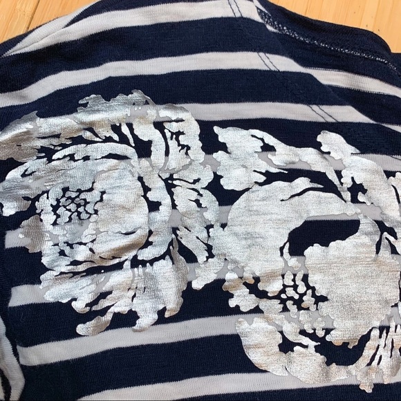 Crew Nautical Foil Flower Tee, S. - Picture 5 of 8